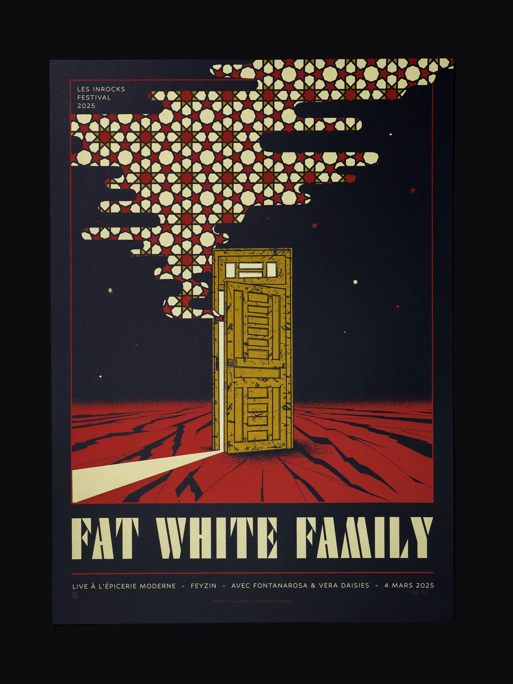 Affiche sérigraphiée Fat White Family, L’Épicerie Moderne, Feyzin, 2025, par Sacrés Caractères.
